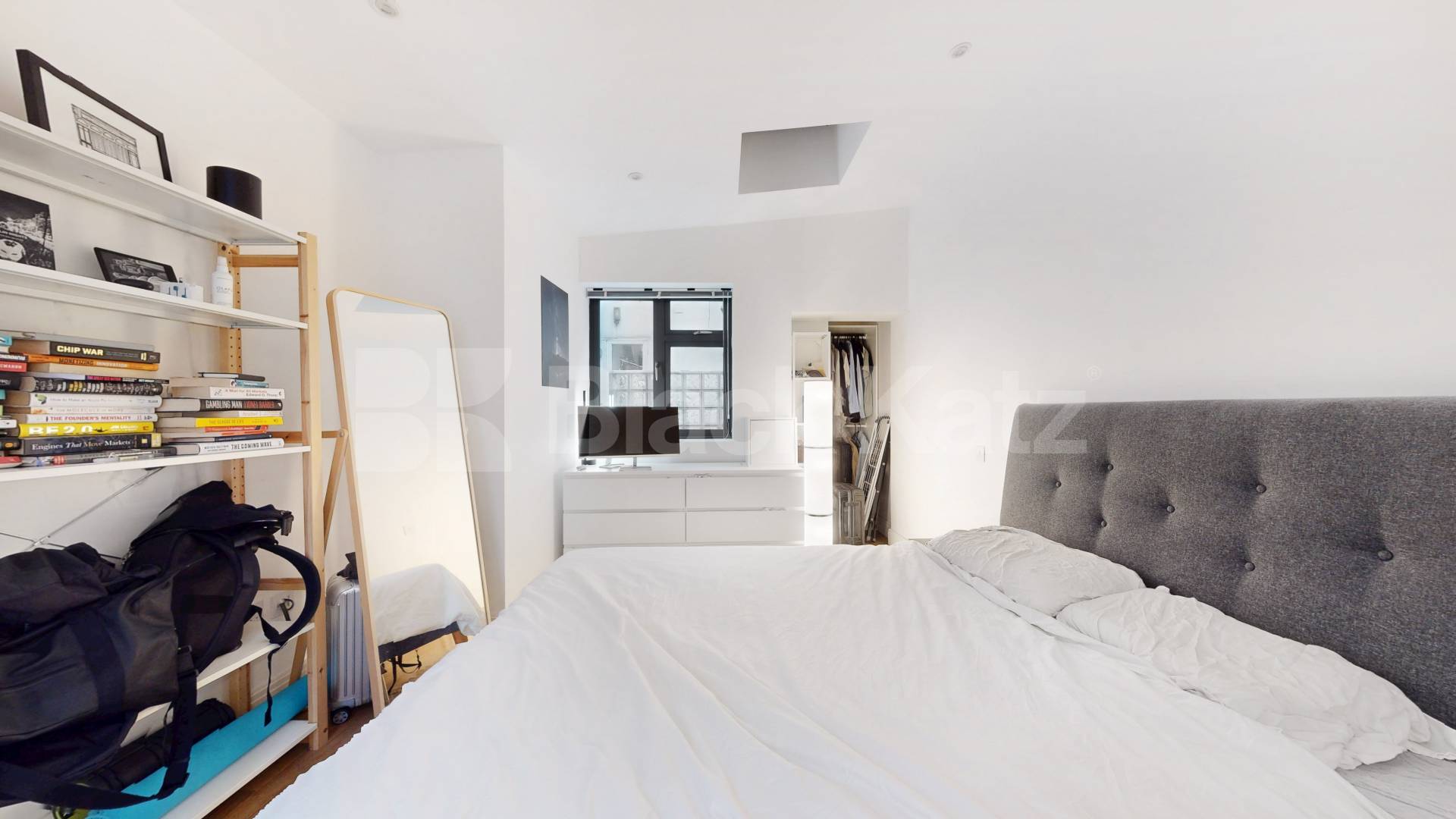 			1 Bedroom, 1 bath, 1 reception Flat			 Parkway, Regents Park / Camden